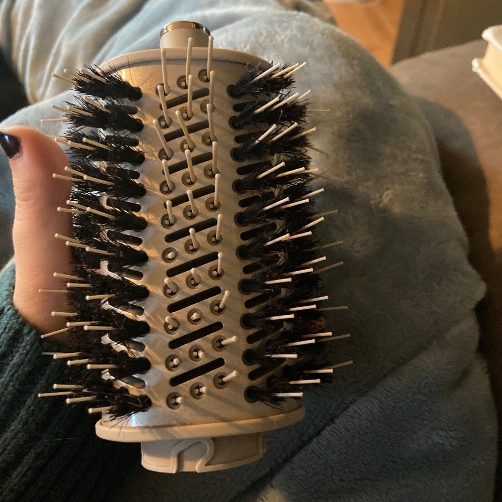 Shark flex style round brush attachment